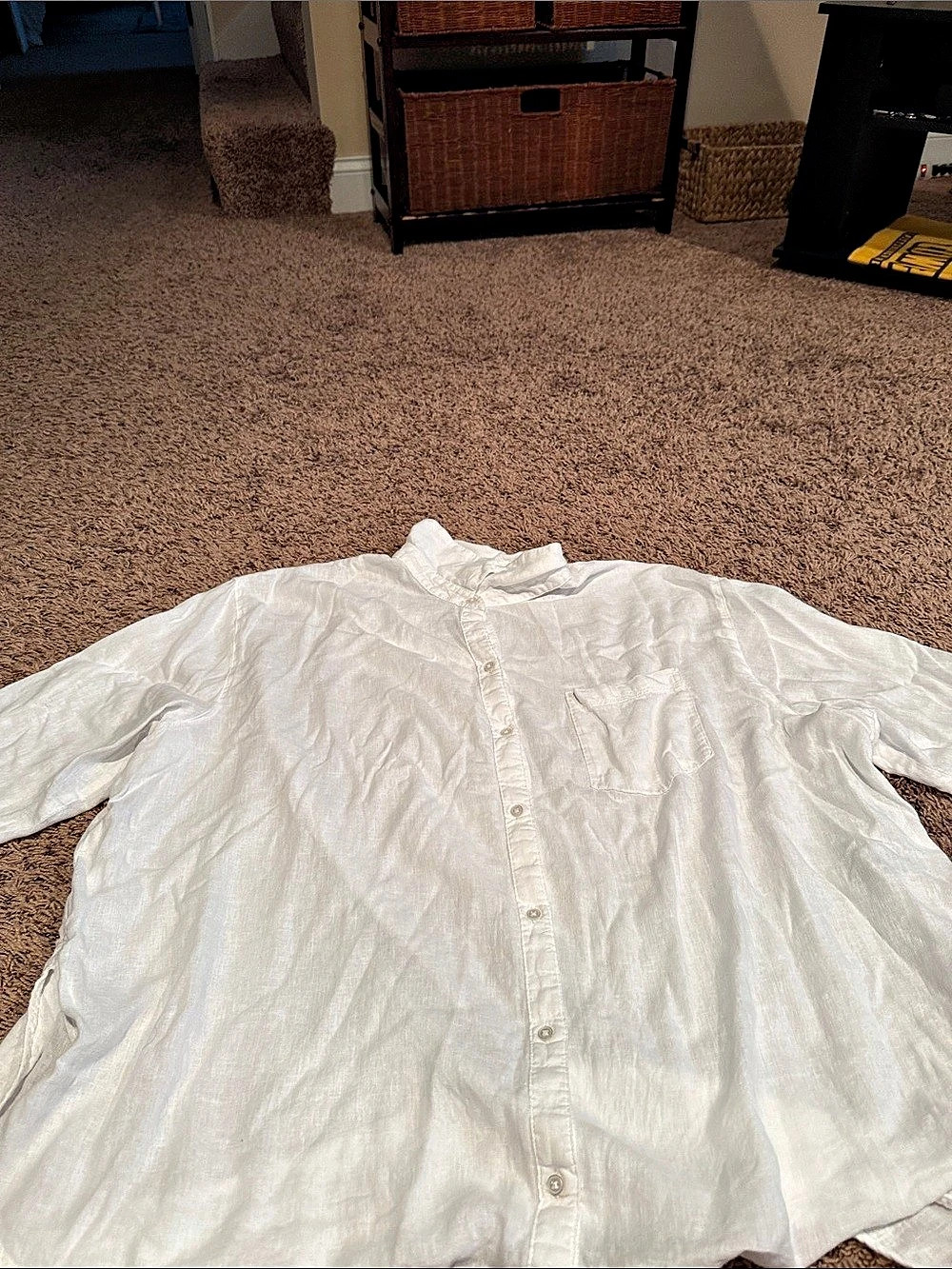 Old Navy Button Down Shirt in White Size XXL